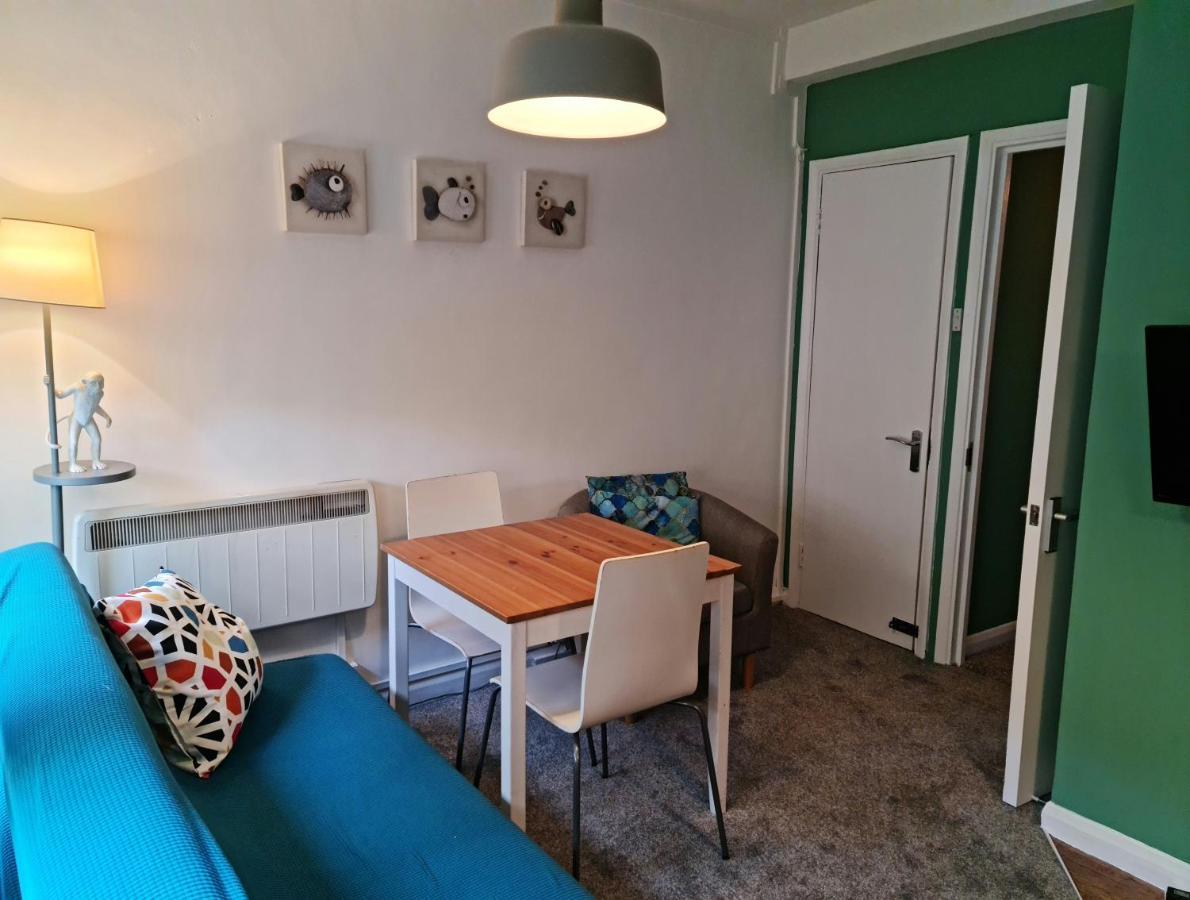 לונדון Elegant 1-Bedroom Apartment In Camden Town מראה חיצוני תמונה